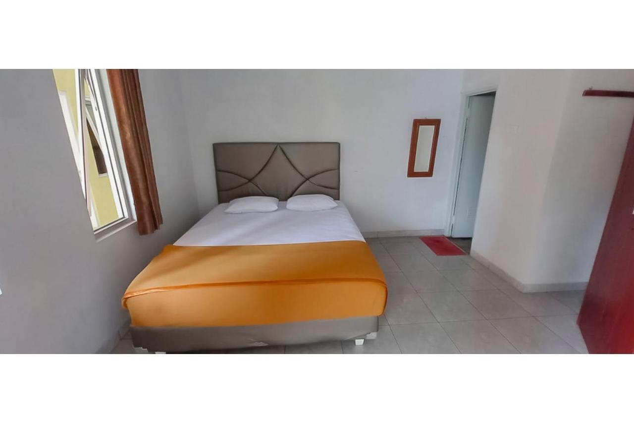 Hotel Sri Indrawati Puncak Mitra Reddoorz Bogor Exterior photo